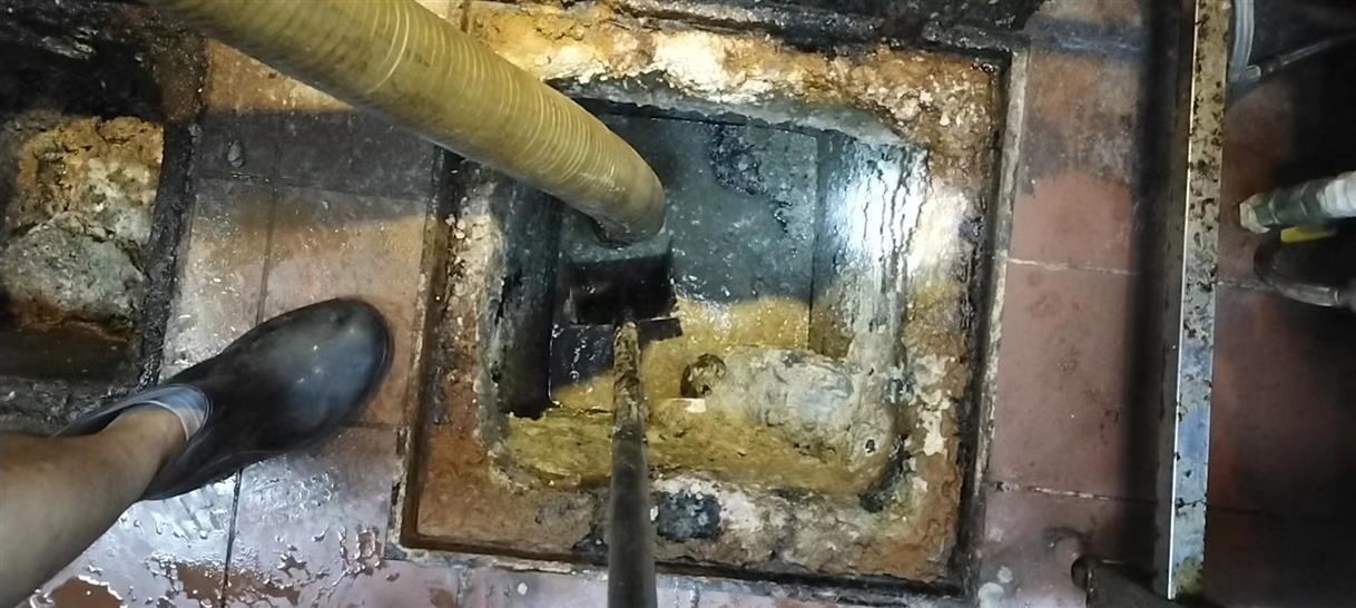 宋洛乡化油池清理-污水池清掏